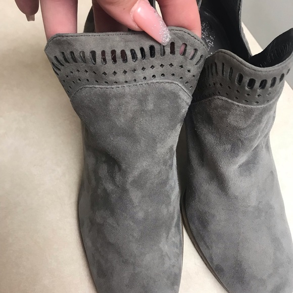 Vince Camuto- Fileana Gray Suede Booties - Picture 7 of 10